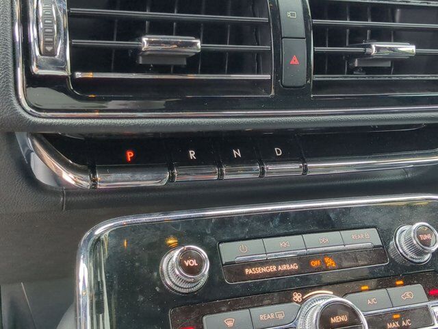 2022 Lincoln Navigator Standard
