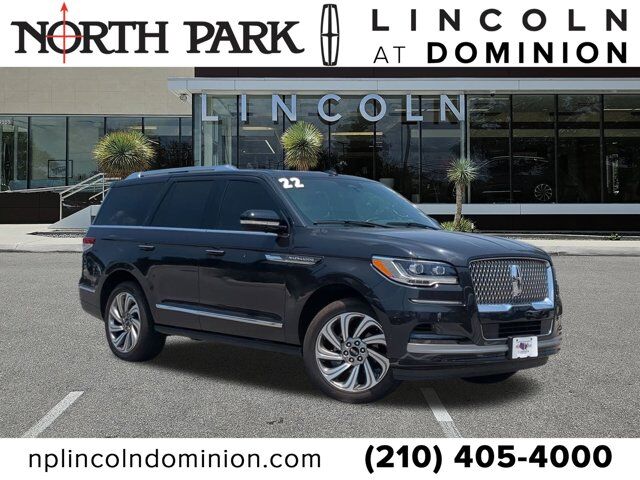 2022 Lincoln Navigator Standard
