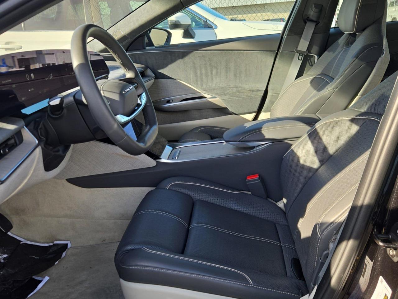 2022 Lucid Air Dream Edition Performance DreamDrive Pro / Surreal Sound Pro Portland OR