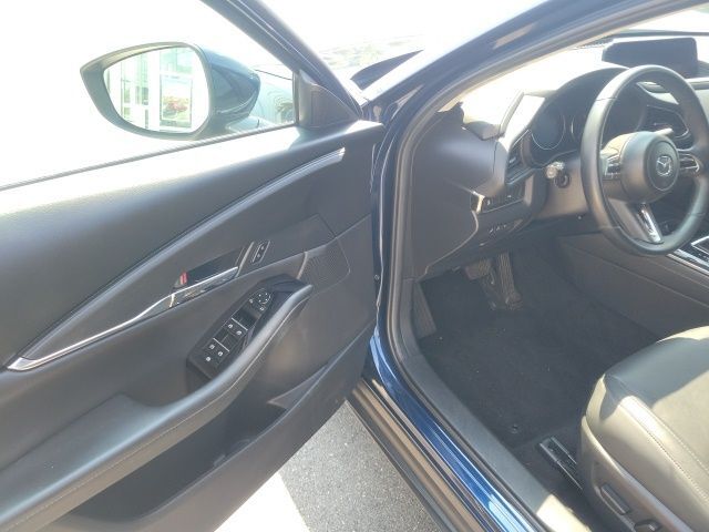 2022 MAZDA CX-30 2.5 S Preferred Package North Attleboro MA