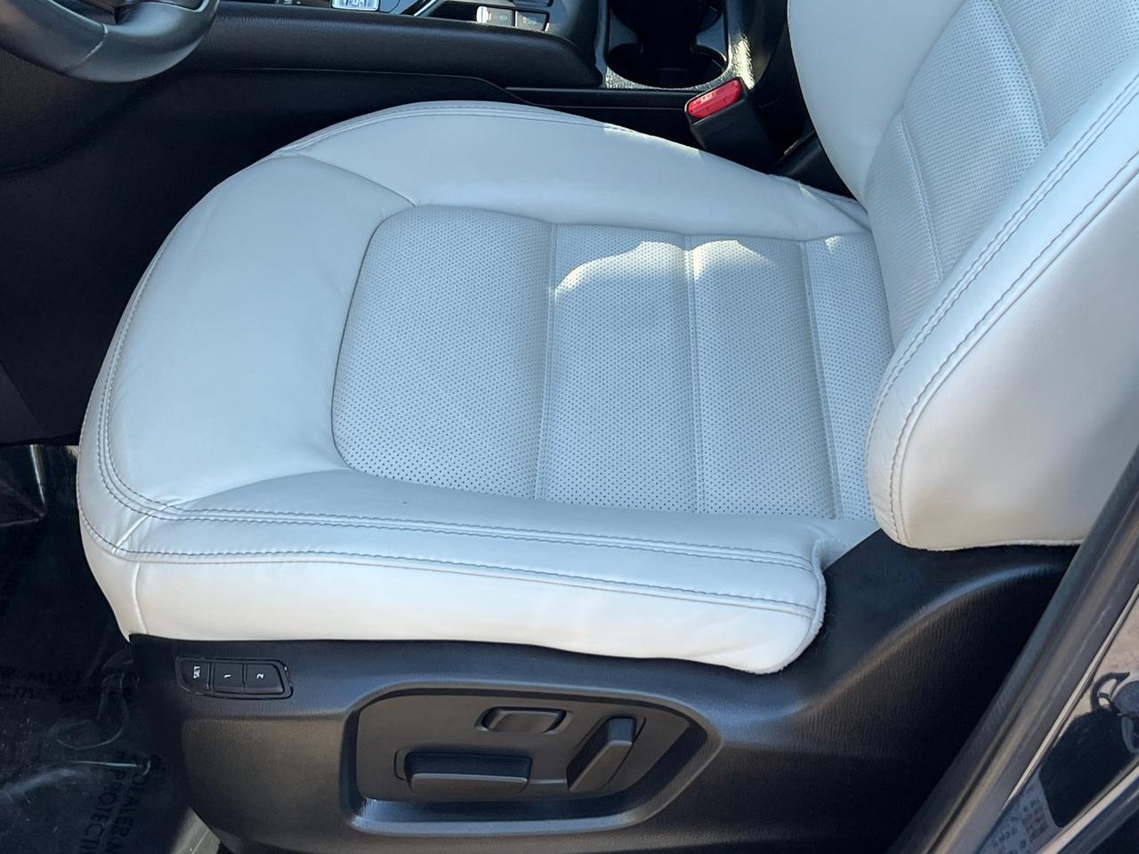 2022 MAZDA CX-5 2.5 S Preferred Package Hagerstown MD