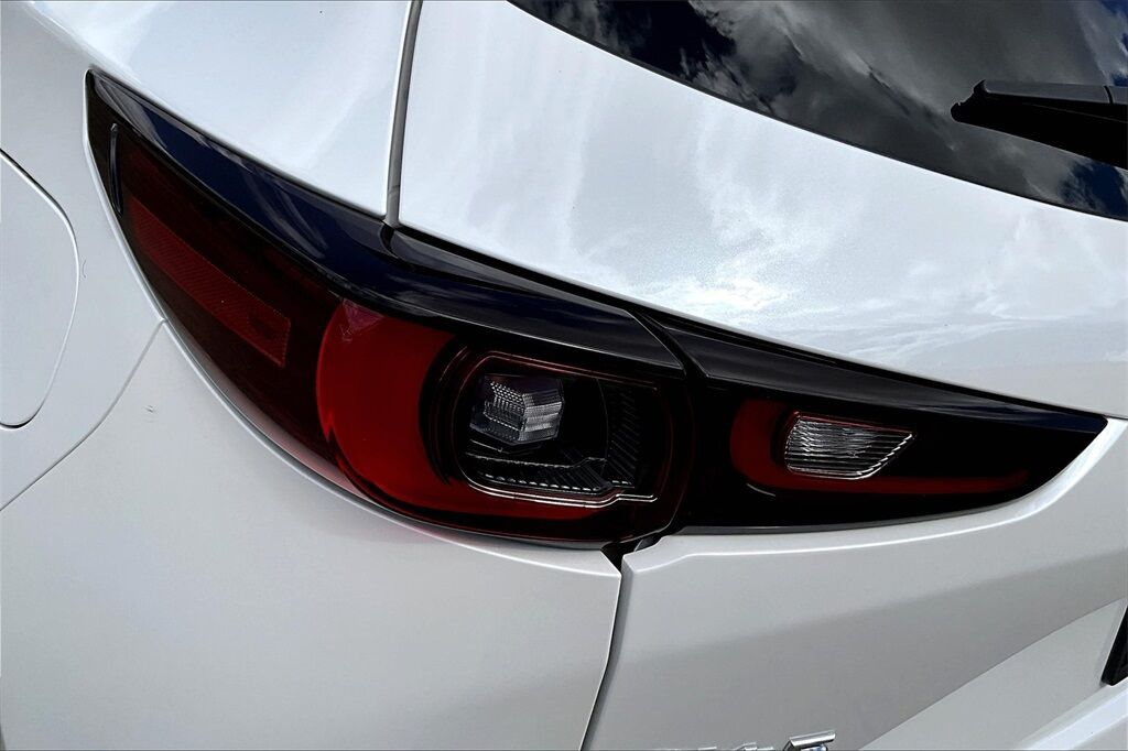 2022 MAZDA CX-5 2.5 S Premium Package OR