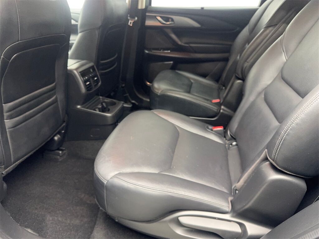 2022 Mazda CX-9 Touring photo 25