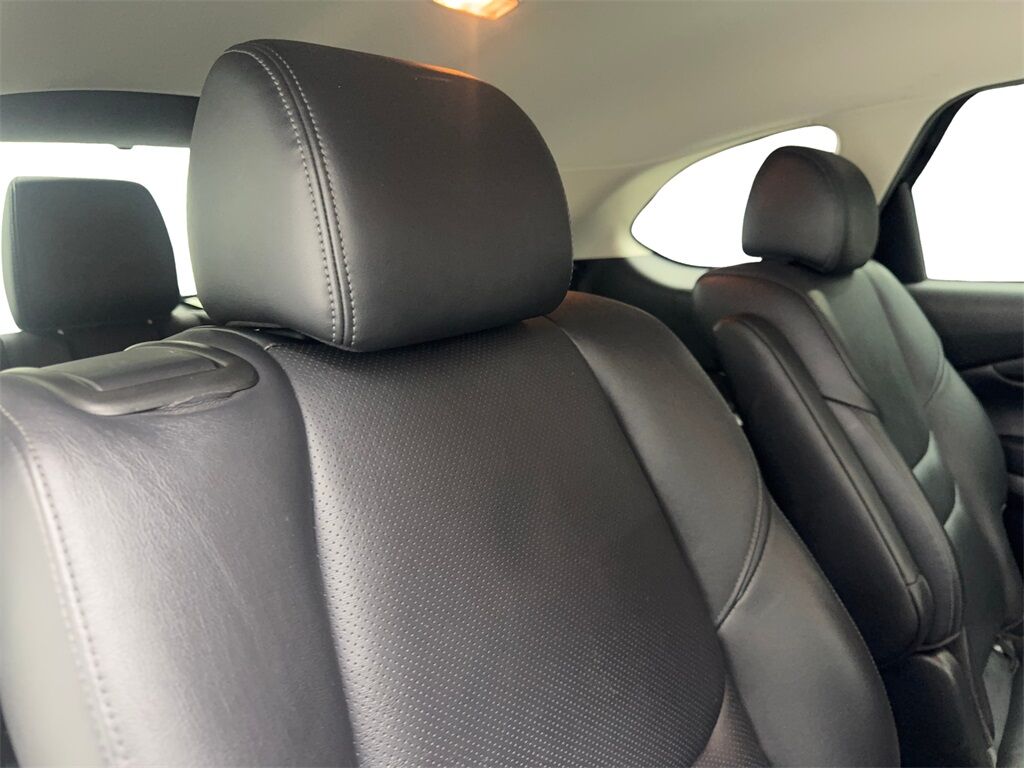 2022 Mazda CX-9 Touring photo 34
