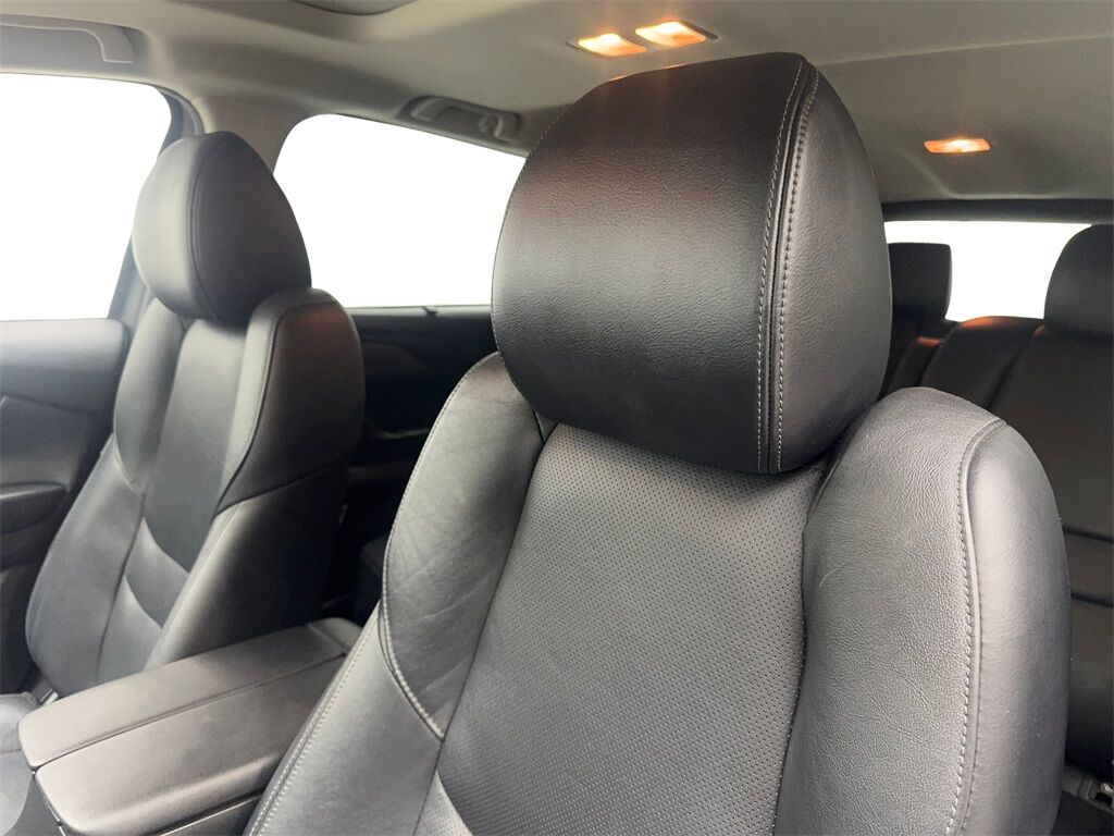 2022 Mazda CX-9 Touring photo 21