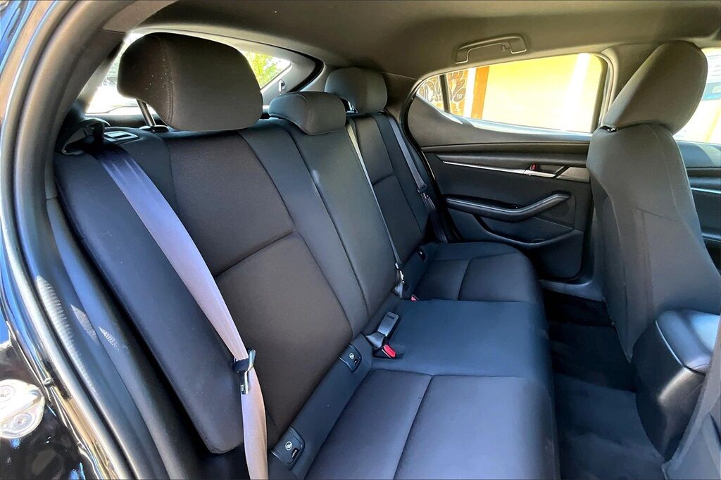 2022 MAZDA Mazda3 2.5 S OR