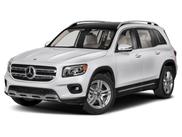 2022 Mercedes-Benz GLB GLB 250's photo