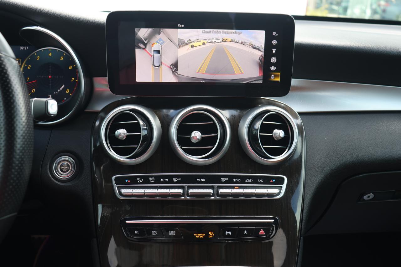 2022 MERCEDES-BENZ GLC 300 Houston TX