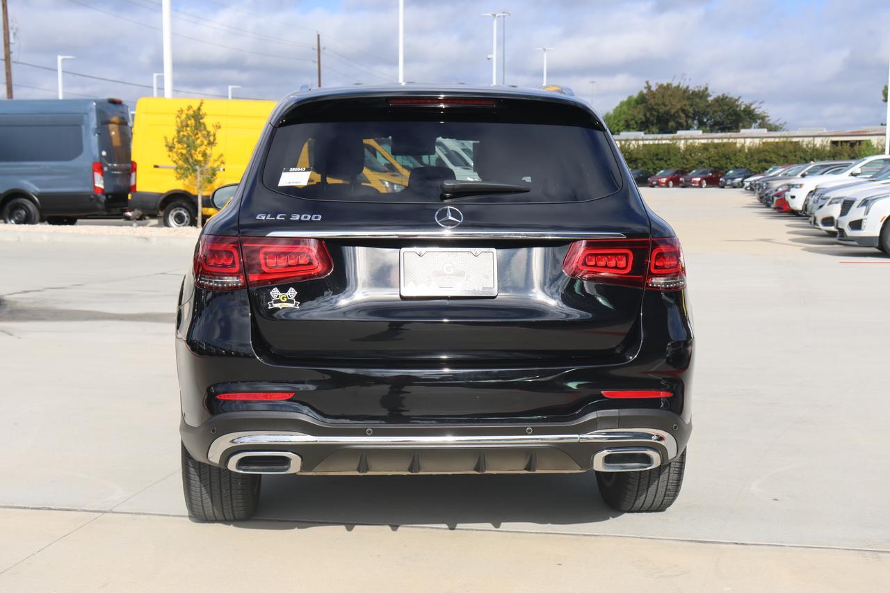 2022 MERCEDES-BENZ GLC 300 Houston TX