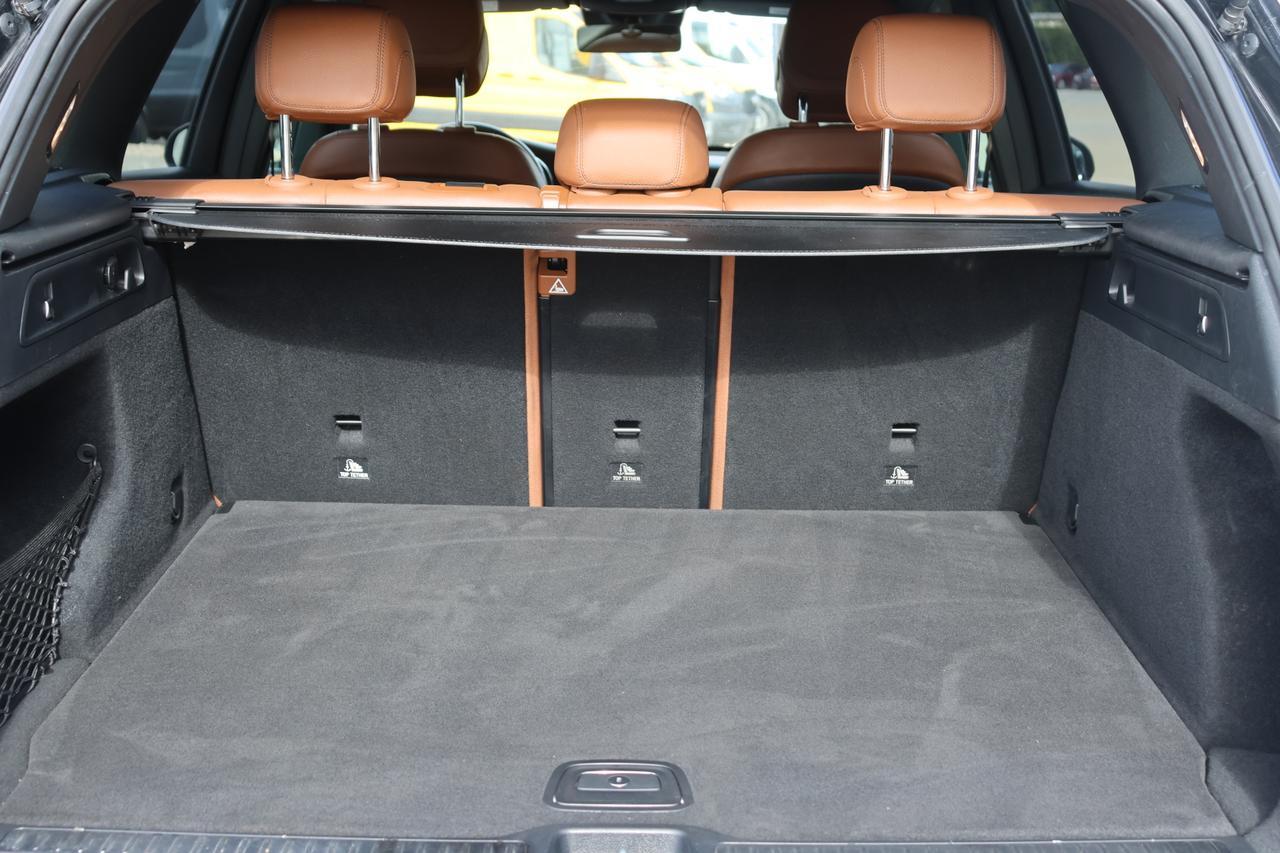 2022 MERCEDES-BENZ GLC 300 Houston TX