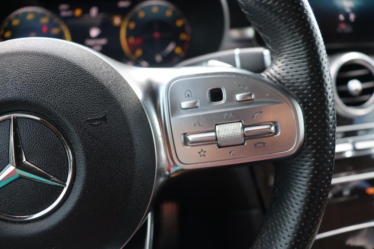 2022 MERCEDES-BENZ GLC 300 Houston TX