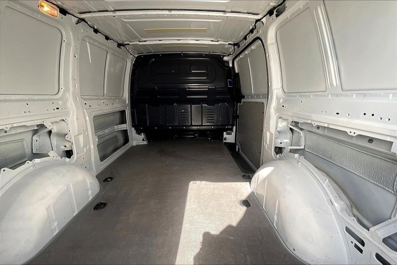 2022 MERCEDES-BENZ METRIS Houston TX