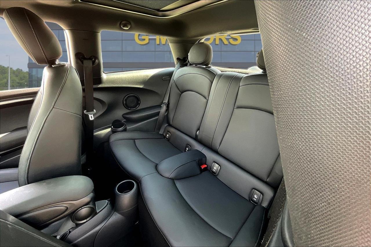 2022 MINI COOPER Houston TX