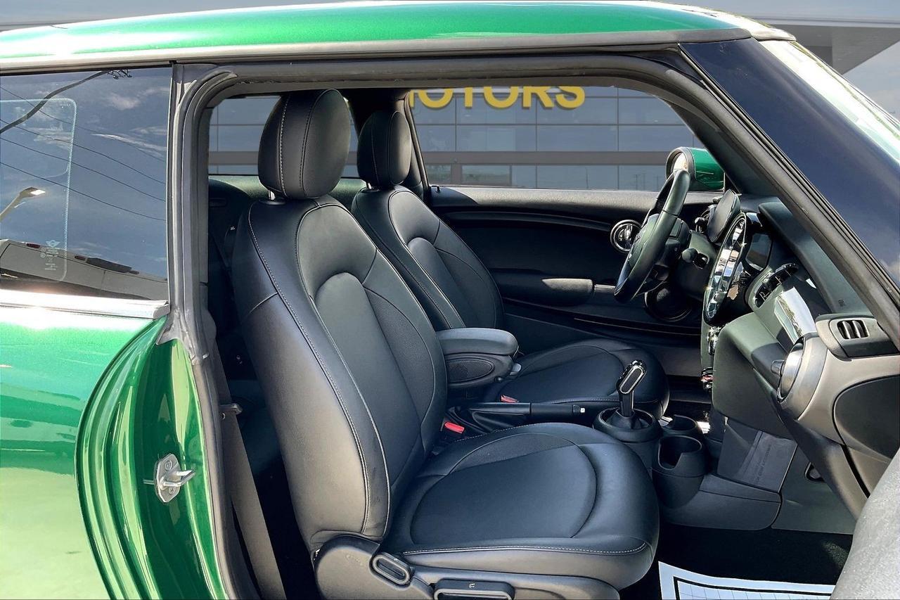 2022 MINI COOPER Houston TX