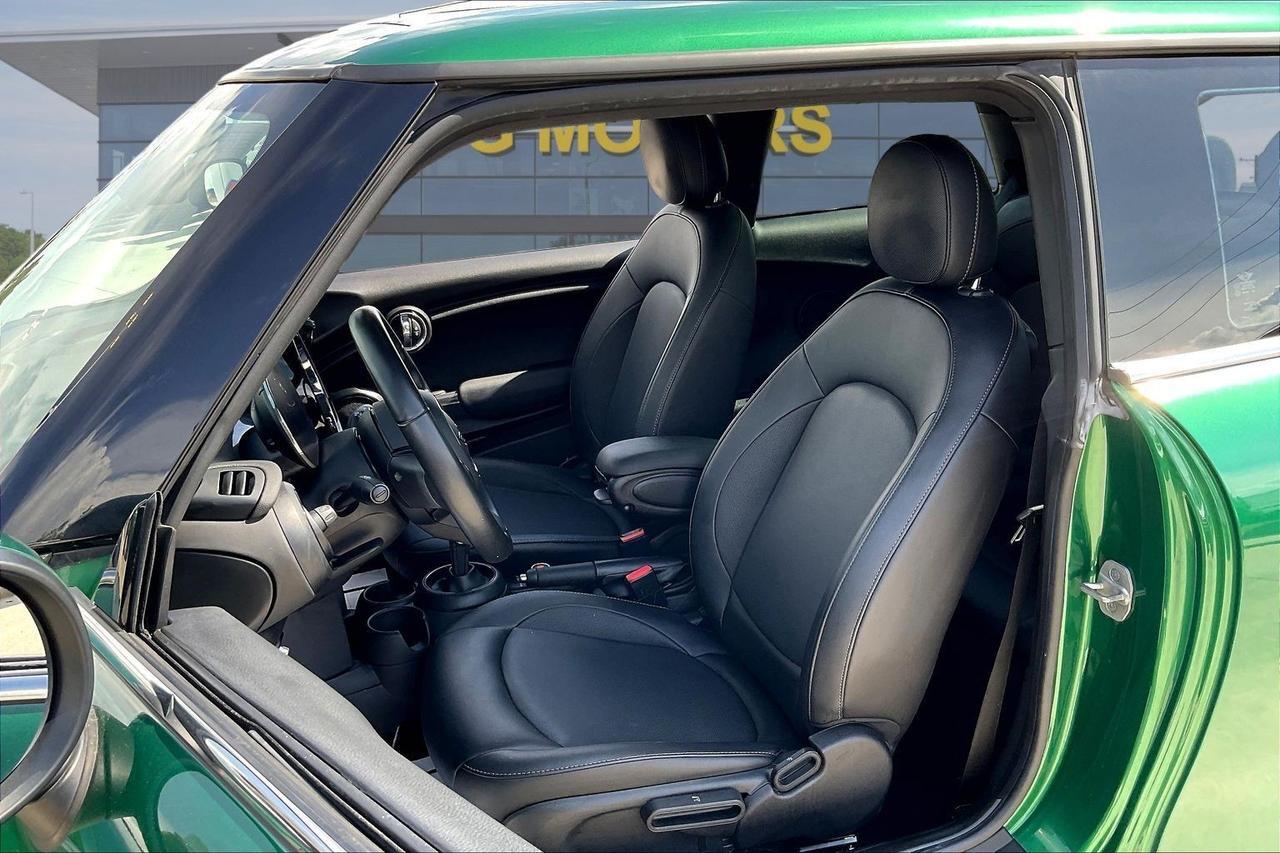 2022 MINI COOPER Houston TX