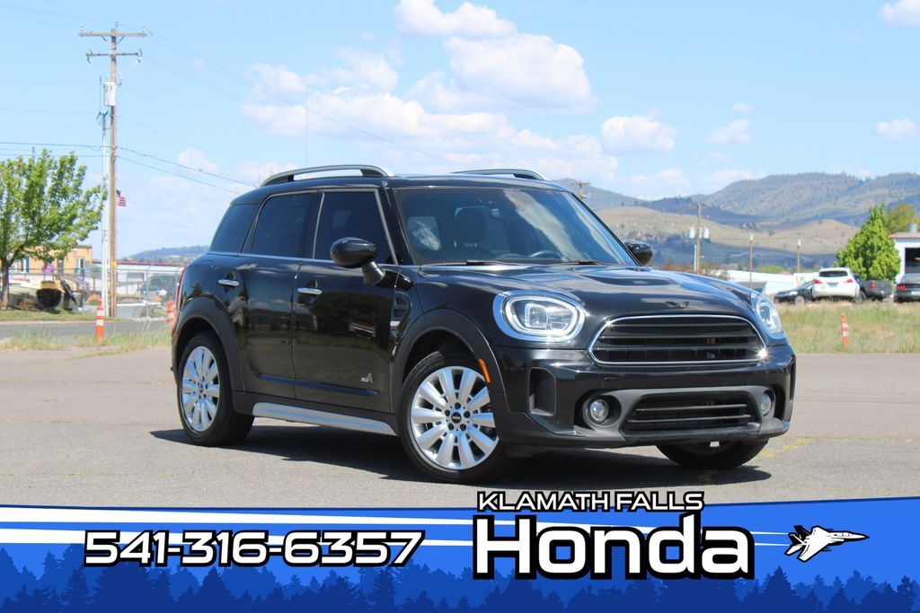 2022 MINI Cooper Countryman Oxford Edition