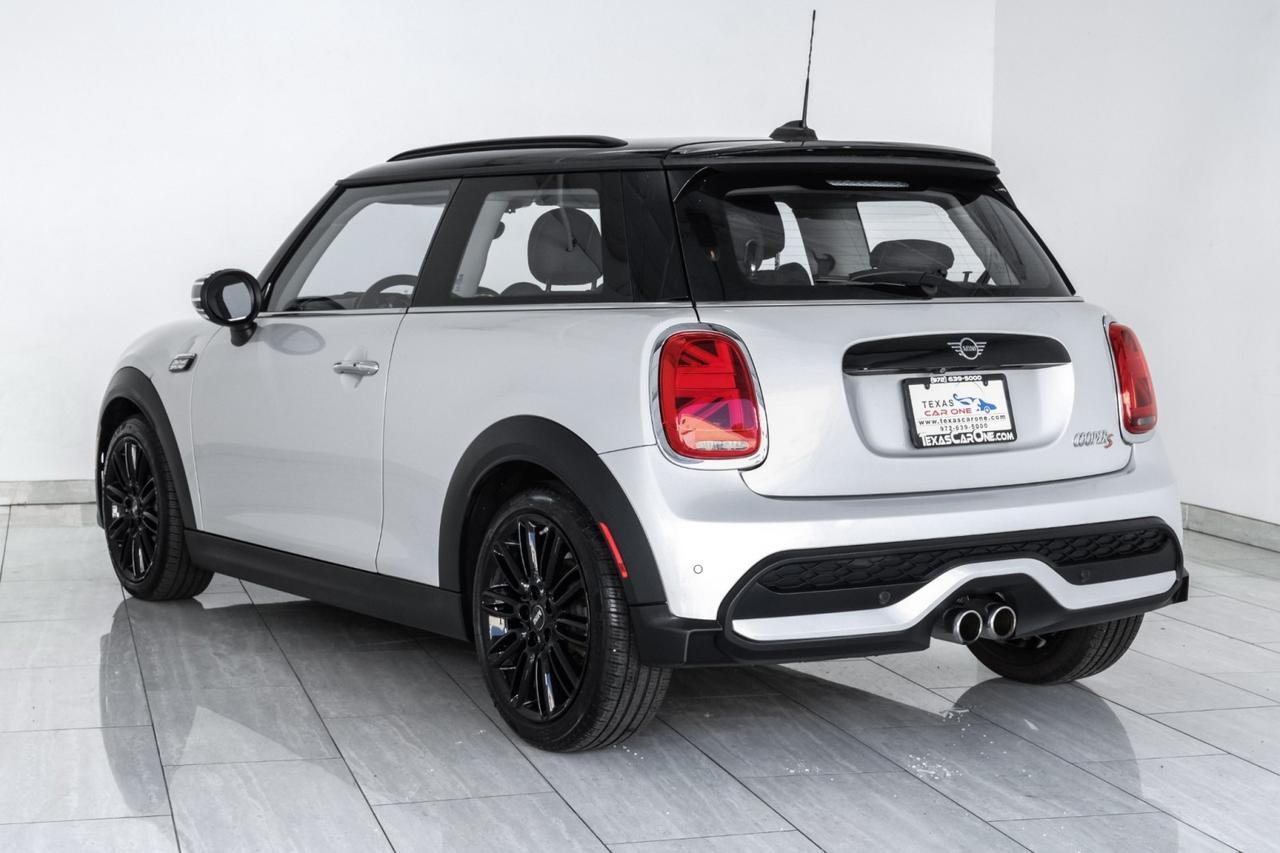 2022 MINI Cooper S AUTOMATIC PANORAMA LEATHER HEATED SEATS REAR CAMERA KEYLESS START PADDLE SHIFTERS Carrollton TX
