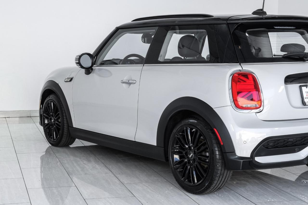 2022 MINI Cooper S AUTOMATIC PANORAMA LEATHER HEATED SEATS REAR CAMERA KEYLESS START PADDLE SHIFTERS Carrollton TX