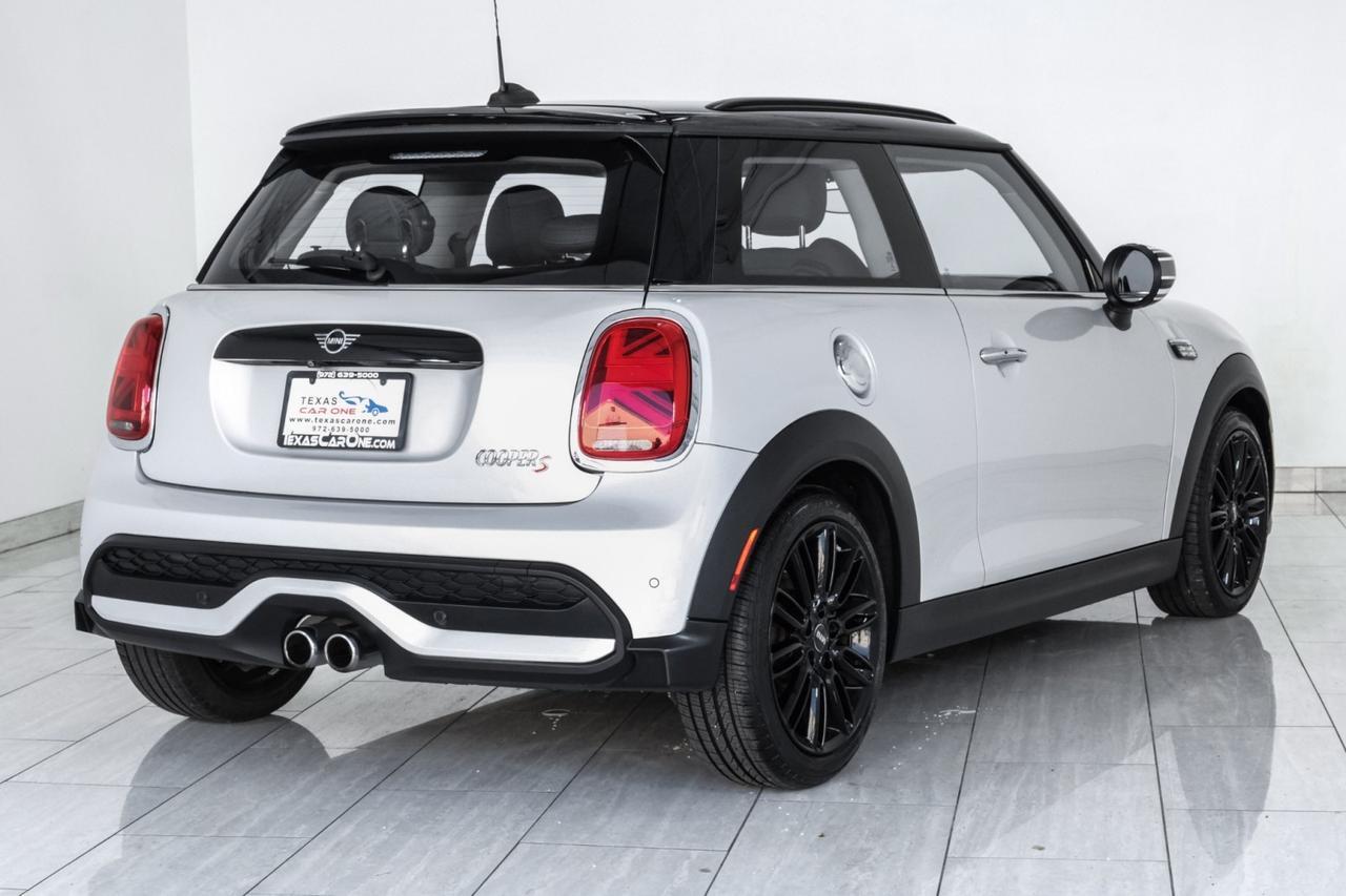 2022 MINI Cooper S AUTOMATIC PANORAMA LEATHER HEATED SEATS REAR CAMERA KEYLESS START PADDLE SHIFTERS Carrollton TX