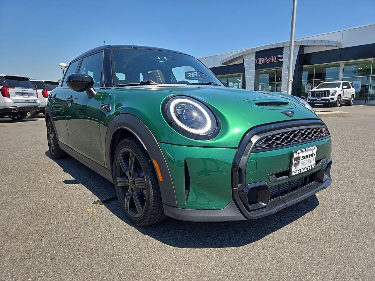 2022 MINI Cooper S Signature