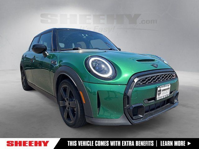 2022 MINI Cooper S Signature