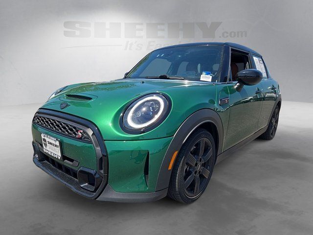 2022 MINI Cooper S Signature Fredericksburg VA
