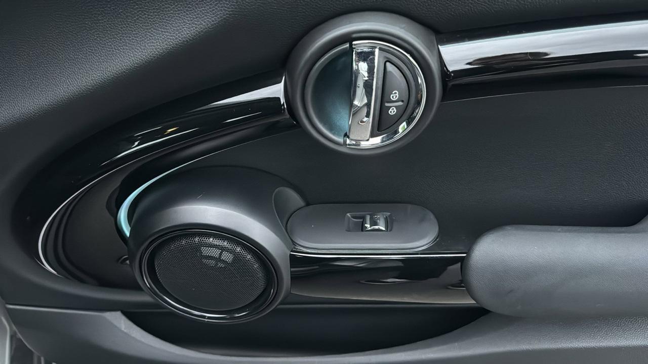 2022 MINI Hardtop 2 Door Cooper SE San Antonio TX