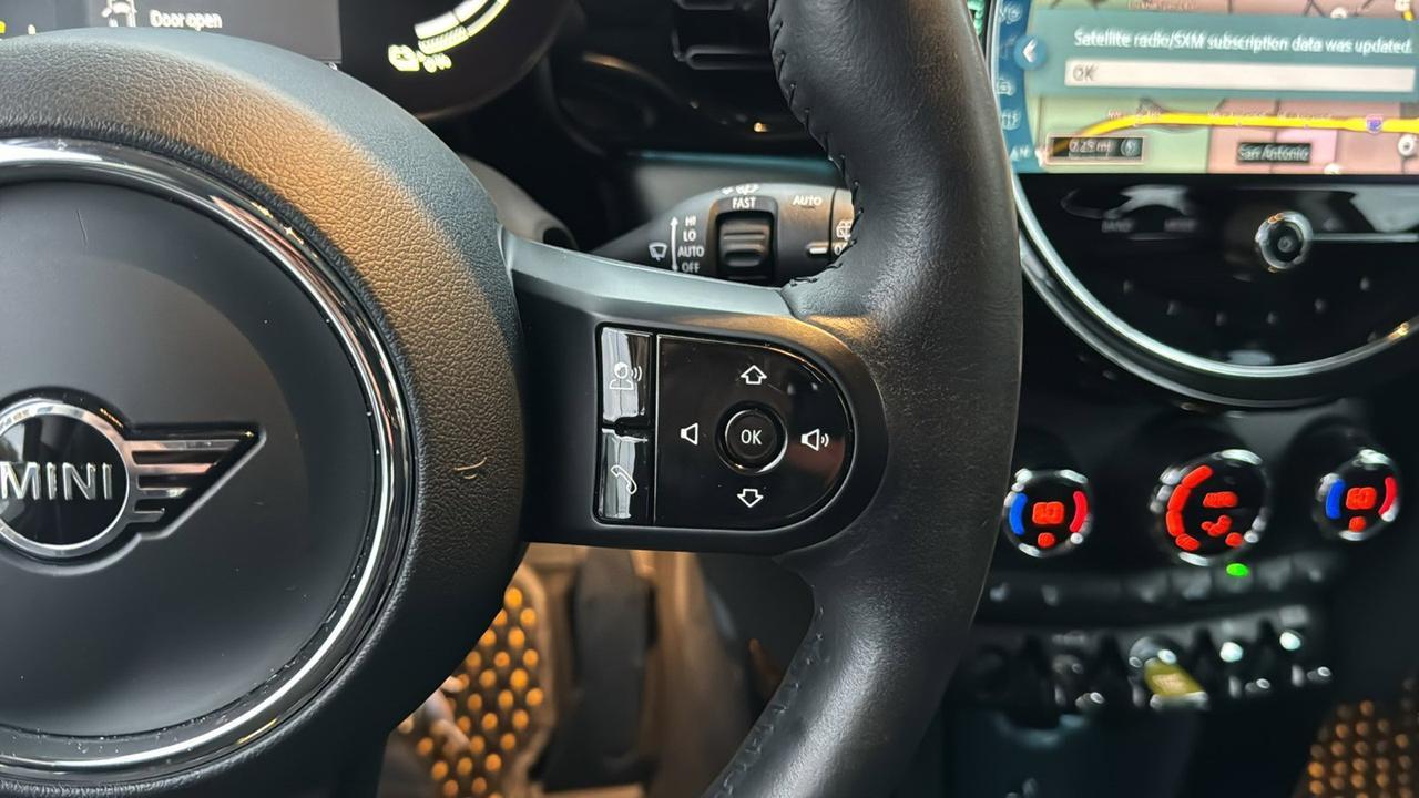 2022 MINI Hardtop 2 Door Cooper SE San Antonio TX