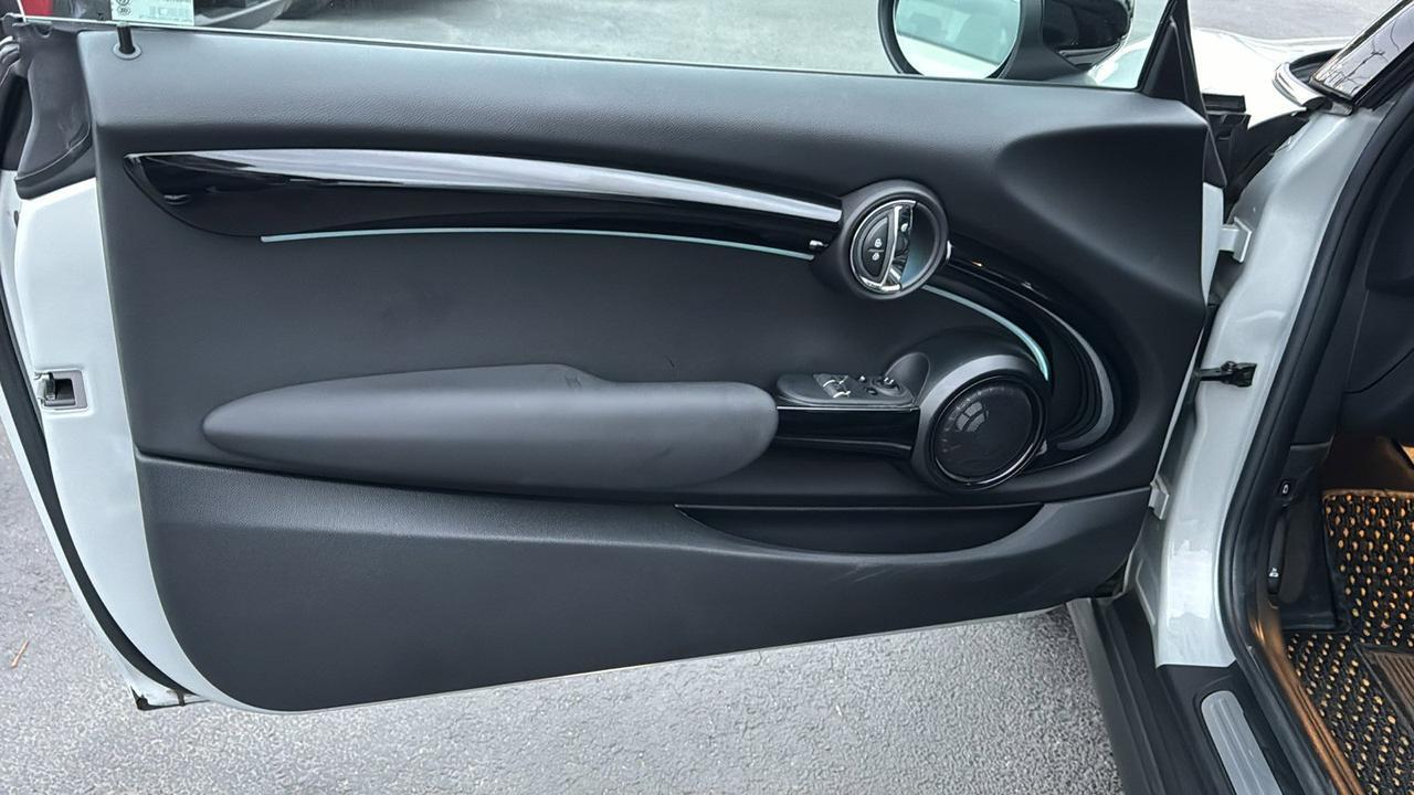 2022 MINI Hardtop 2 Door Cooper SE San Antonio TX