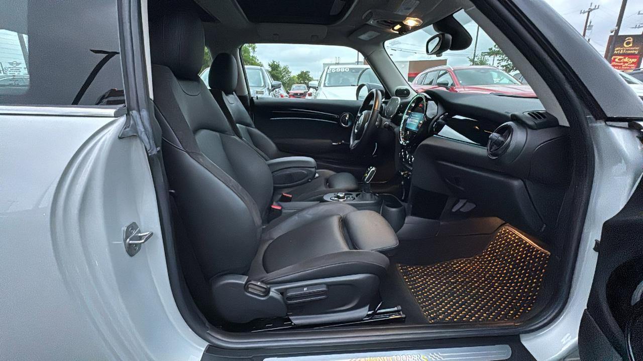 2022 MINI Hardtop 2 Door Cooper SE San Antonio TX