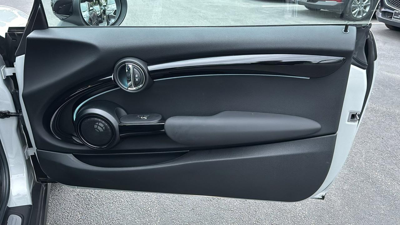 2022 MINI Hardtop 2 Door Cooper SE San Antonio TX