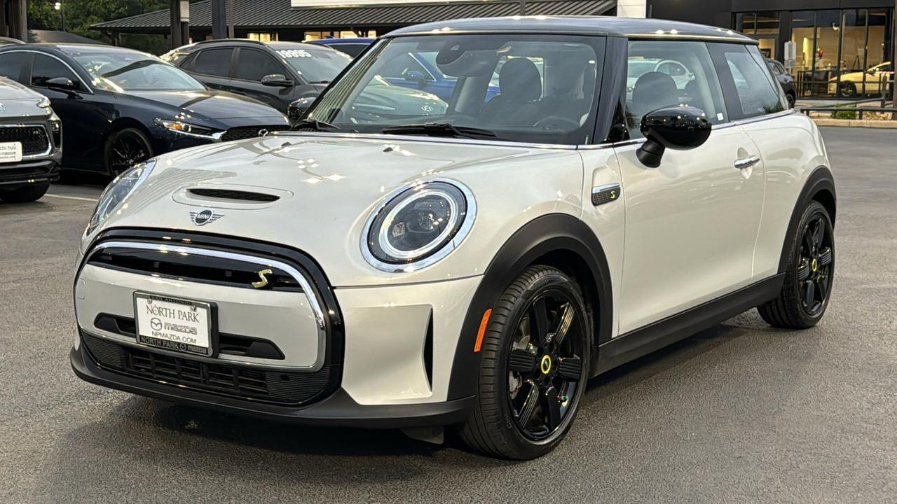 2022 MINI Hardtop 2 Door Cooper SE San Antonio TX