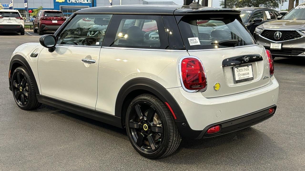 2022 MINI Hardtop 2 Door Cooper SE San Antonio TX