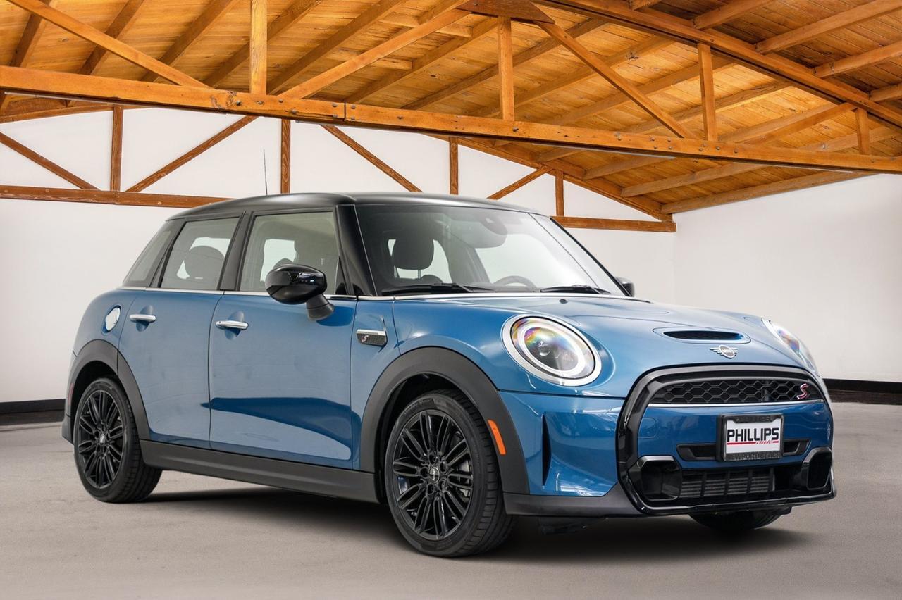 2022 MINI Hardtop 4 Door Cooper S Newport Beach CA