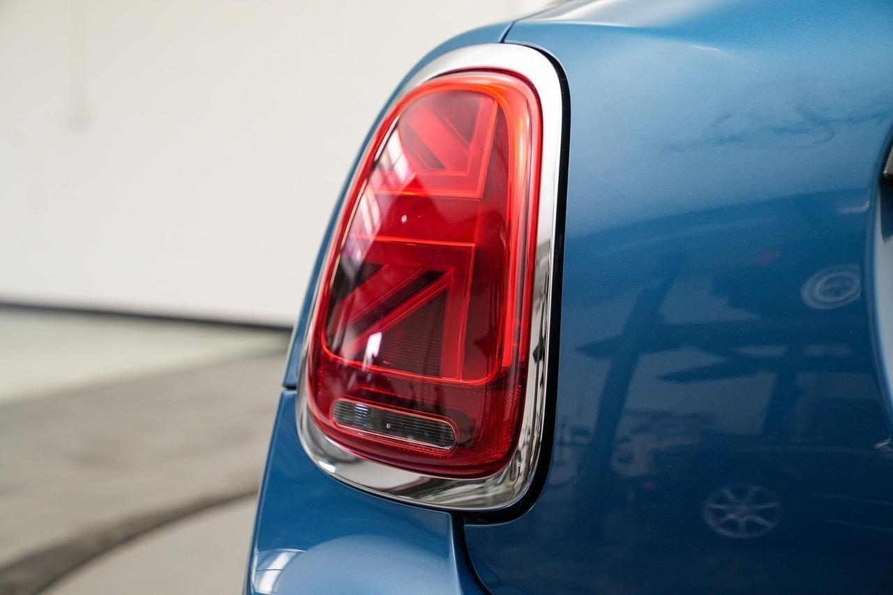 2022 MINI Hardtop 4 Door Cooper S Newport Beach CA