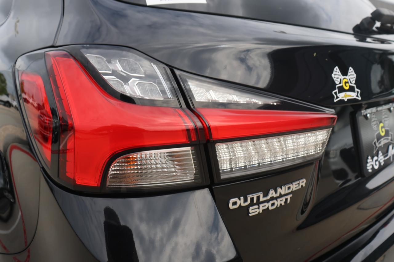 2022 MITSUBISHI OUTLANDER SPORT ES Houston TX