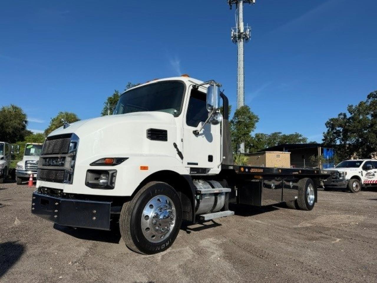 2022 Mack MD Jerr-Dan 22' XLP Rollback Car Carrier Truck