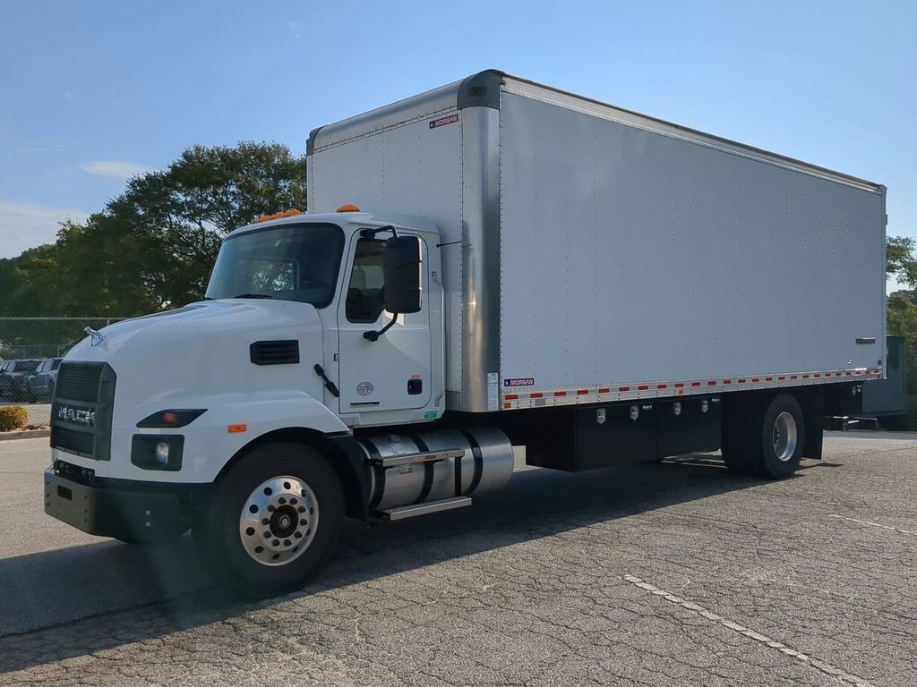 2022 Mack No Model Box Truck Winder GA