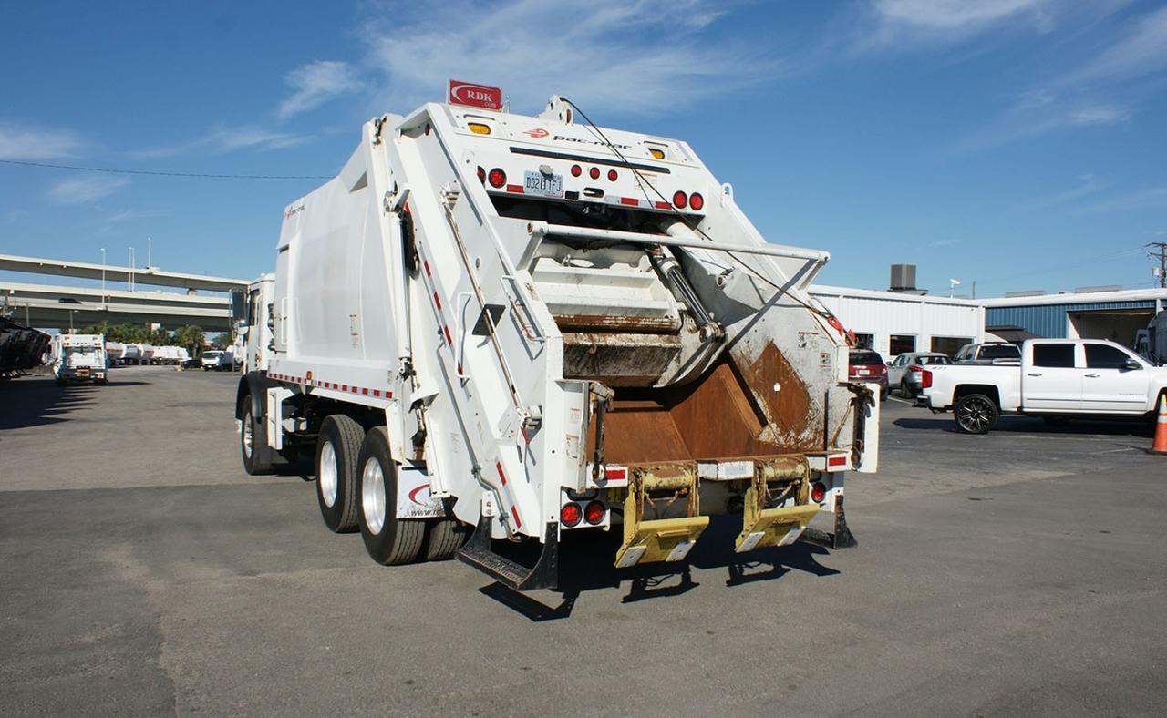 2022 Mack TE64 25 Yard Pac Mac Rear Loader Garbage Tampa FL