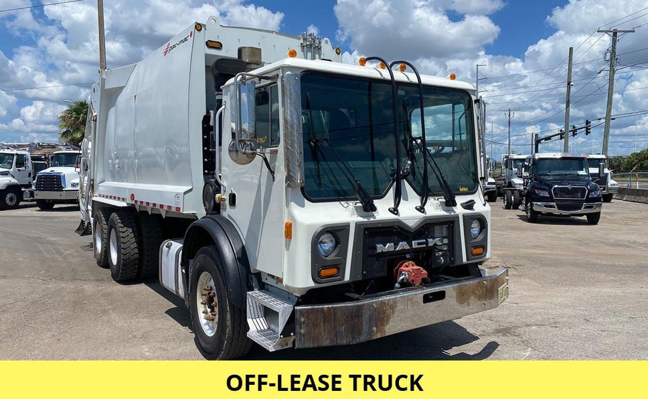 2022 Mack TE64 25 Yard Pac Mac Rear Loader Garbage Truck