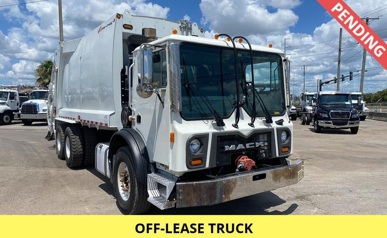 2022 Mack TE64