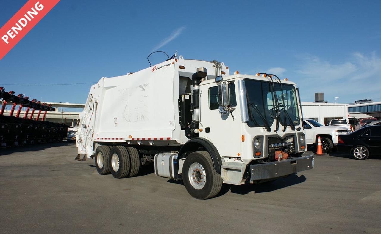 2022 Mack TE64 25 Yard pac Mac Rear Loader Garbage Truck Tampa FL