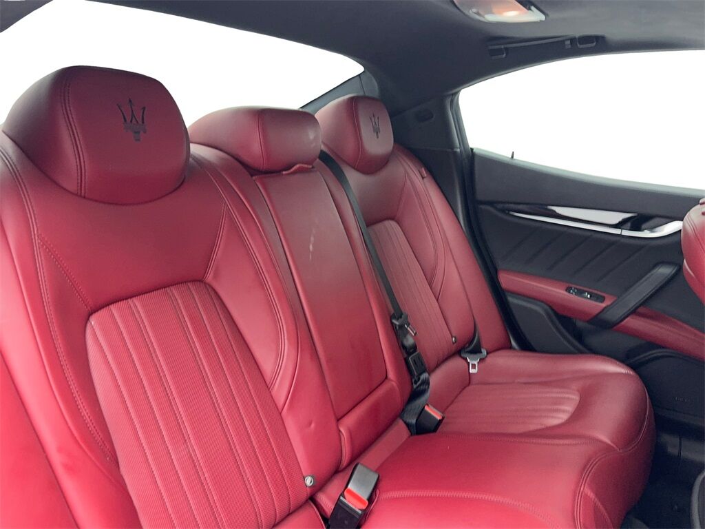 2022 Maserati Ghibli Modena NAV,CAM,SUNROOF,HTD STS,BLIND SPOT,20&quot; WLS Plano TX