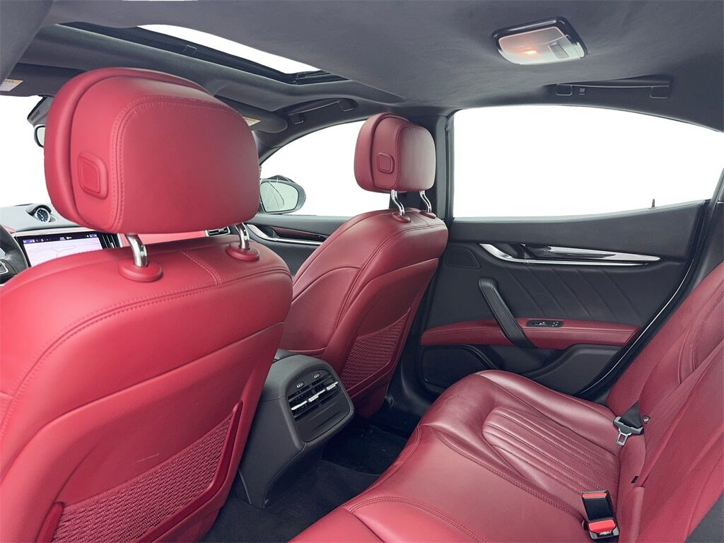 2022 Maserati Ghibli Modena NAV,CAM,SUNROOF,HTD STS,BLIND SPOT,20&quot; WLS Plano TX