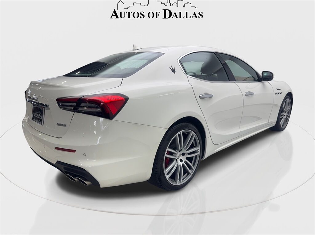 2022 Maserati Ghibli Modena NAV,CAM,SUNROOF,HTD STS,BLIND SPOT,20&quot; WLS Irving TX