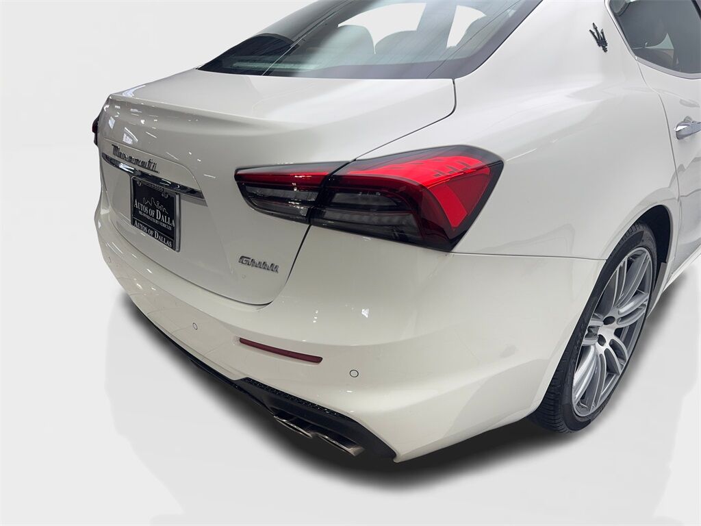 2022 Maserati Ghibli Modena NAV,CAM,SUNROOF,HTD STS,BLIND SPOT,20&quot; WLS Irving TX