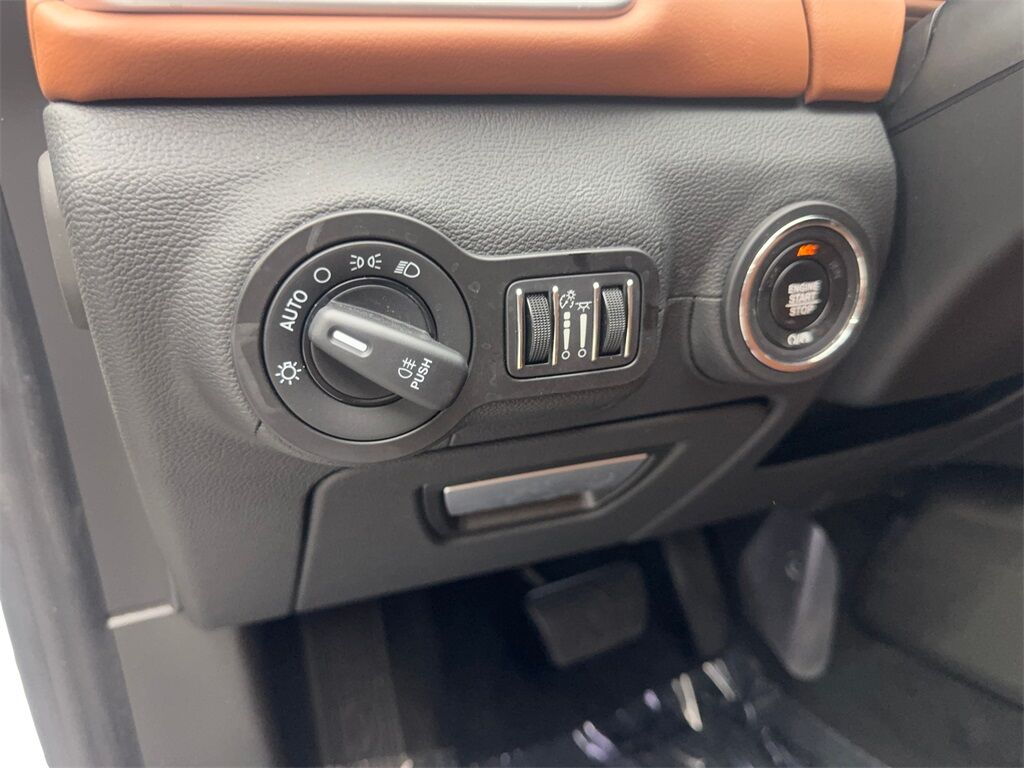 2022 Maserati Ghibli Modena NAV,CAM,SUNROOF,HTD STS,BLIND SPOT,20&quot; WLS Irving TX