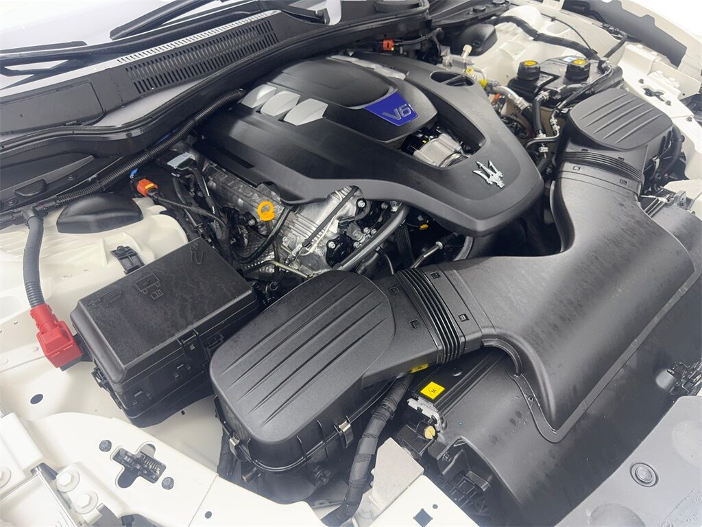 2022 Maserati Ghibli Modena NAV,CAM,SUNROOF,HTD STS,BLIND SPOT,20&quot; WLS Irving TX