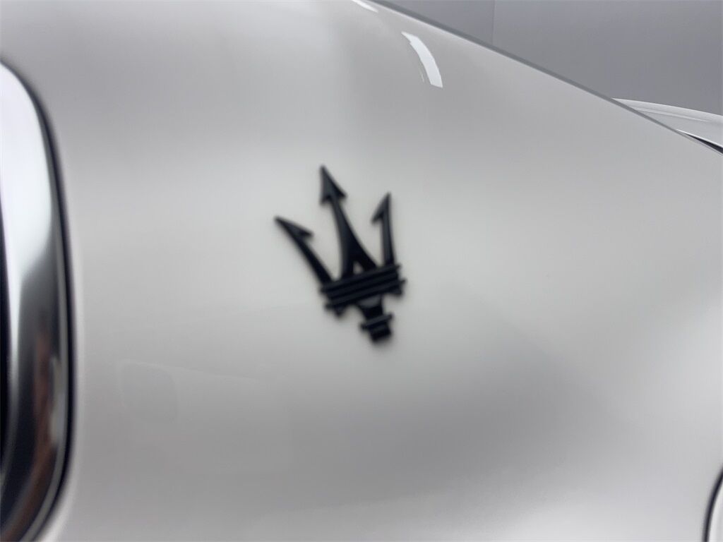 2022 Maserati Ghibli Modena NAV,CAM,SUNROOF,HTD STS,BLIND SPOT,20&quot; WLS Irving TX