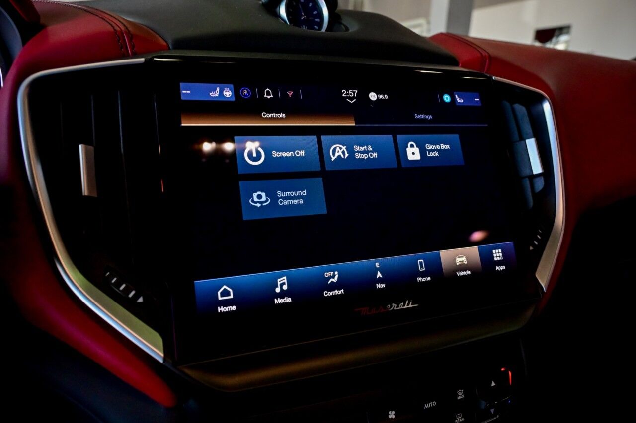 2022 Maserati Ghibli Modena Q4, 20'' Wheels, Cooled Seats, Nerissimo Pkg Springfield NJ